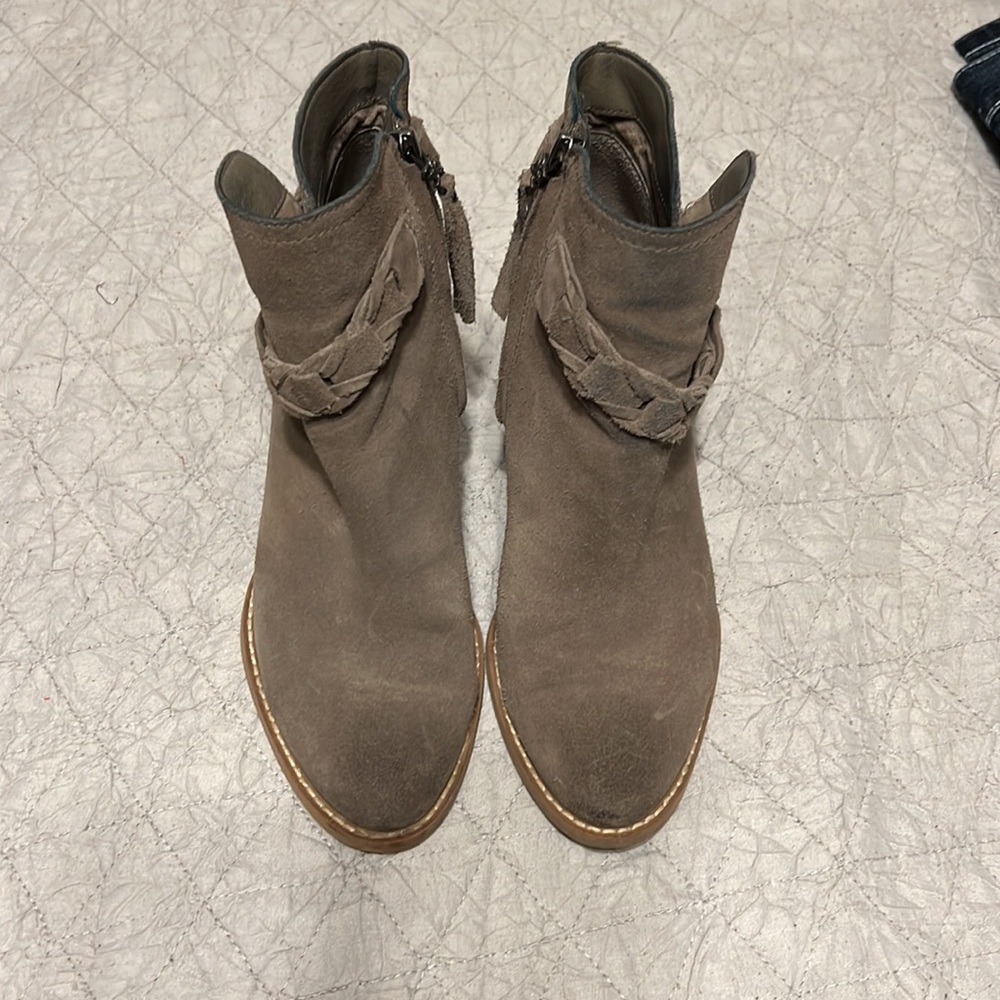 Booties - Picture 3 of 5